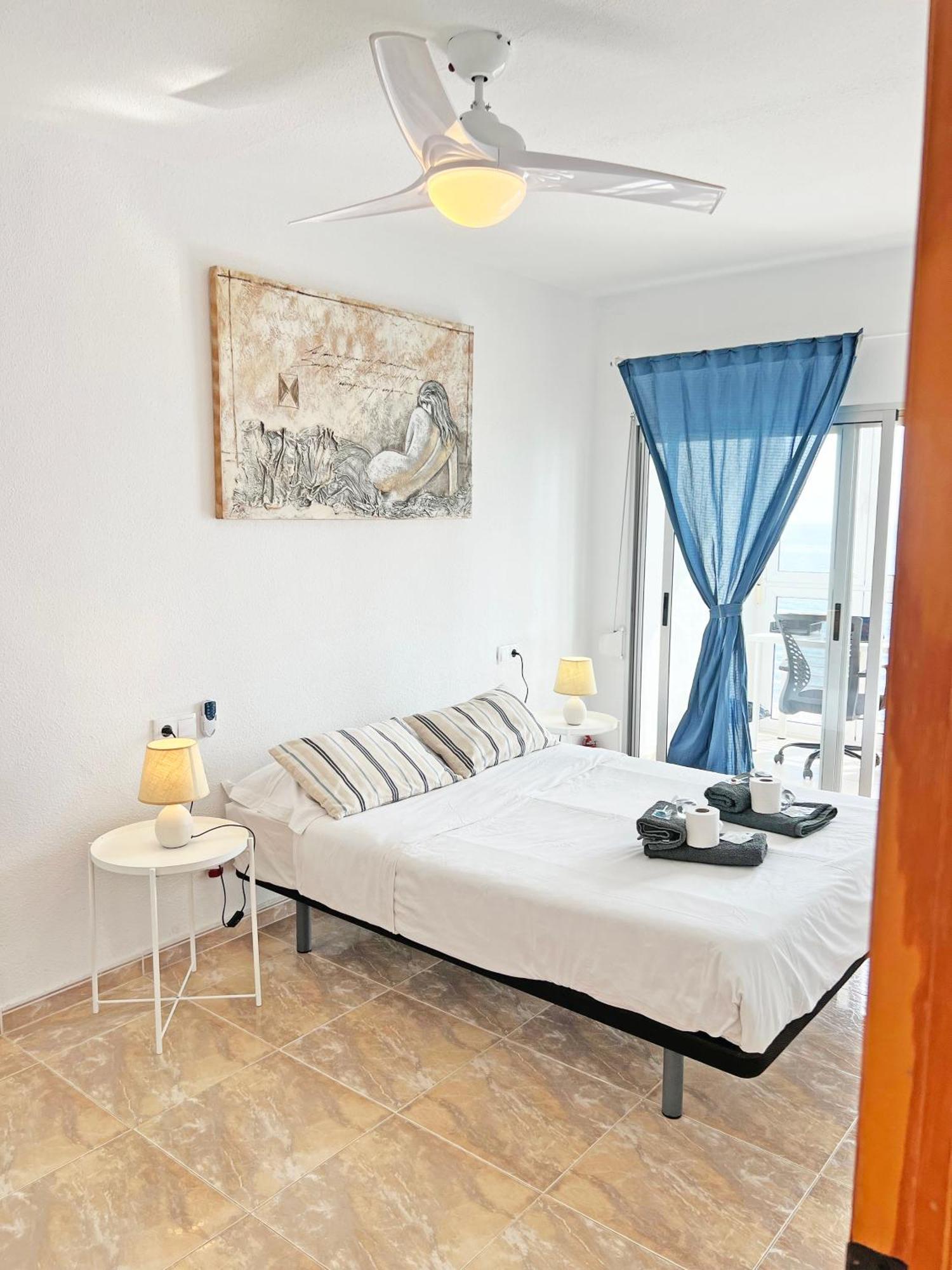 Ferienwohnung Atico Frente Al Mar 2 Terrazas Barbacoa Y Parking Sujeto A Disponibilidad El Campello Exterior foto