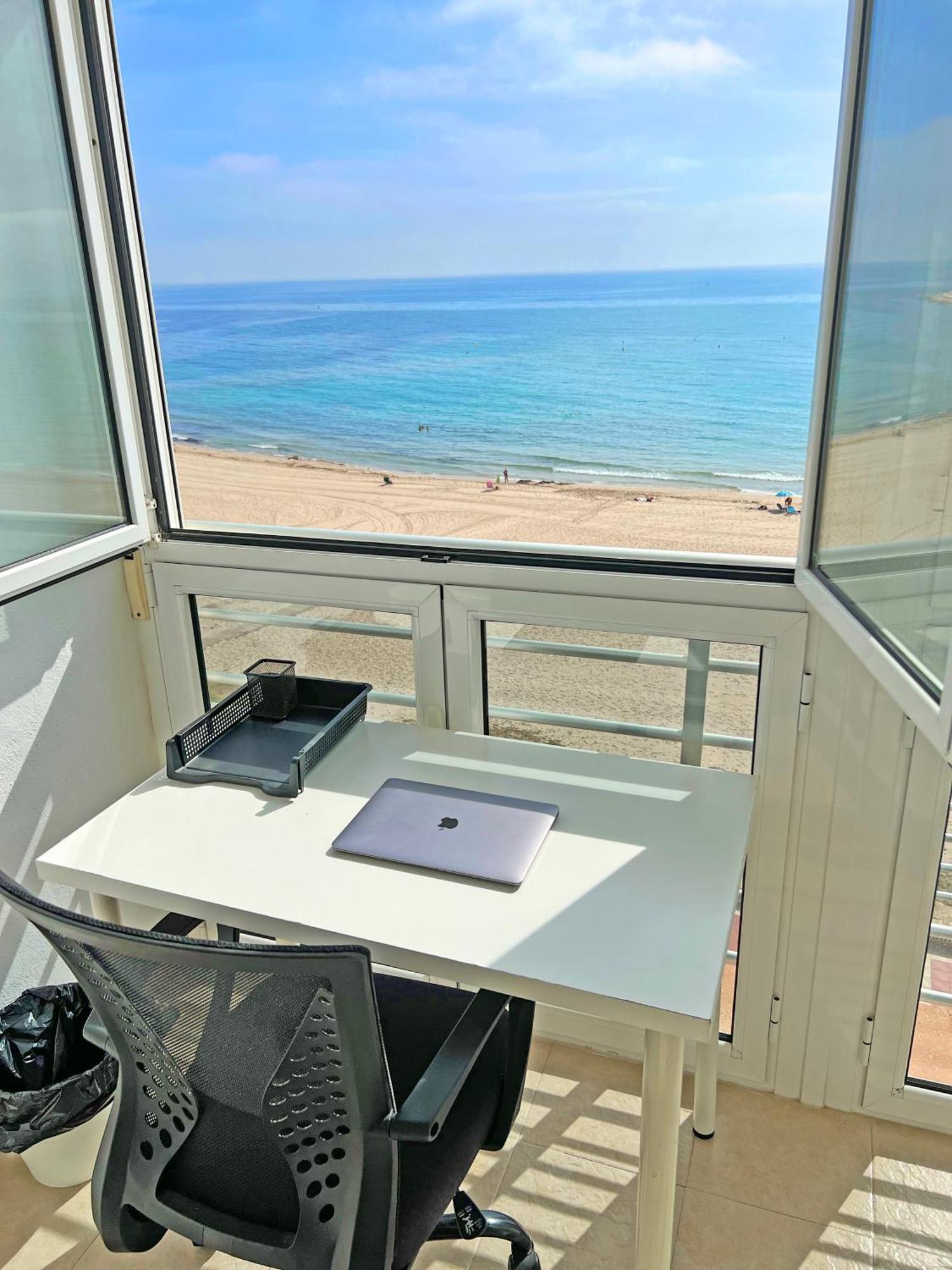 Ferienwohnung Atico Frente Al Mar 2 Terrazas Barbacoa Y Parking Sujeto A Disponibilidad El Campello Exterior foto